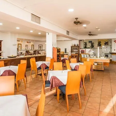 Callao Garden Hotel 3*